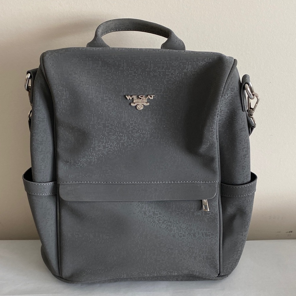 WILSLAT anti-theft backpack purse Large like new grey digital print